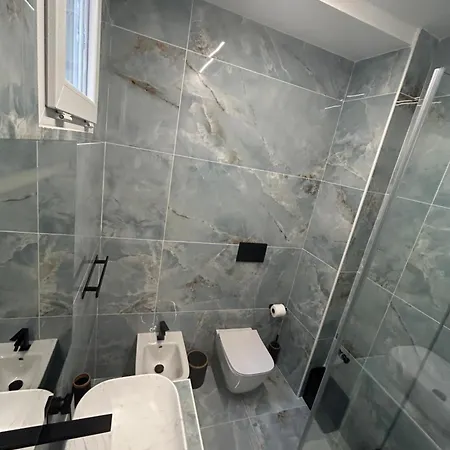 Sistra 12 4* Katania